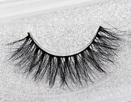 Mink Criss Cross Pattern Eyelashes